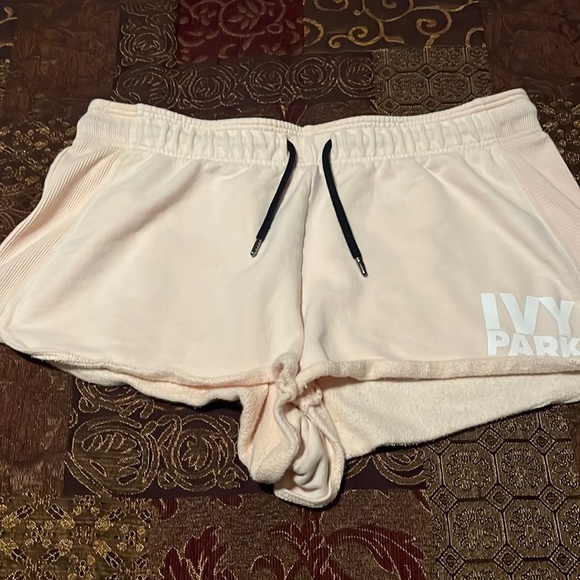 IVY PARK Pants - Ivy Park Adidas Sweatshort 2 inch
